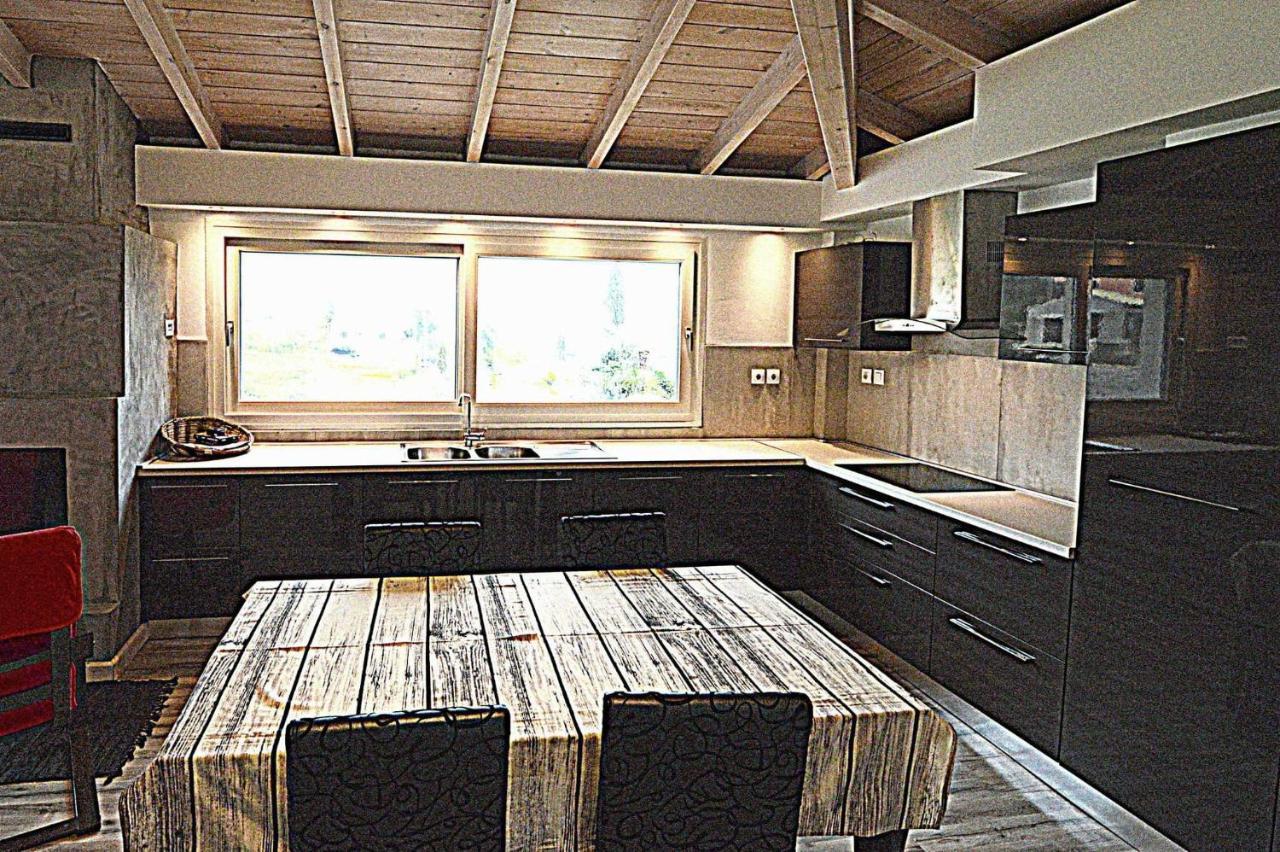 Wood Metal Glass Κοντόκαλι Εξωτερικό φωτογραφία