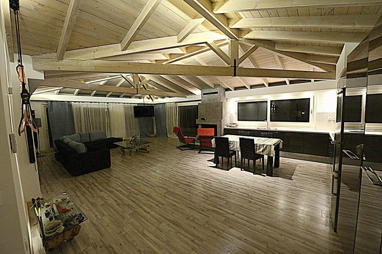 Wood Metal Glass Κοντόκαλι Εξωτερικό φωτογραφία