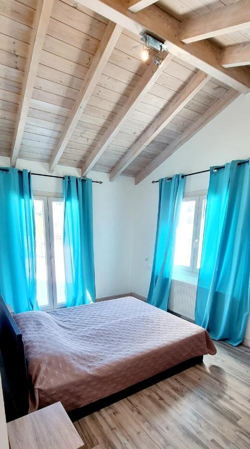 Wood Metal Glass Κοντόκαλι Εξωτερικό φωτογραφία